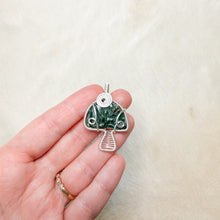 Load image into Gallery viewer, Seraphinite Mushroom Pendant