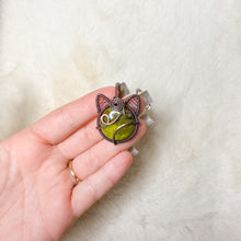 Load image into Gallery viewer, Green Opal Cat Pendant
