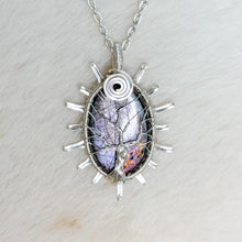 Load image into Gallery viewer, Labradorite Tree of Life Sun Pendant
