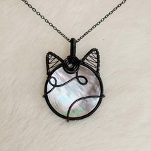 Load image into Gallery viewer, Black Mother of Pearl Cat Pendant
