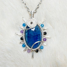 Load image into Gallery viewer, Apatite x Tourmaline Beaded Sun Pendant
