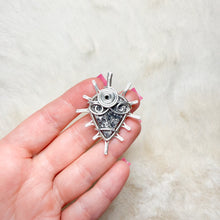 Load image into Gallery viewer, Mica Druzy Alien Goddess Sun Pendant
