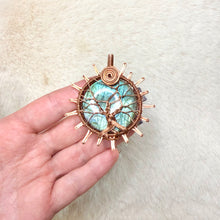 Load image into Gallery viewer, Labradorite Tree of Life Sun Pendant
