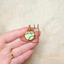 Load image into Gallery viewer, Lemon Chrysoprase Snail Pendant
